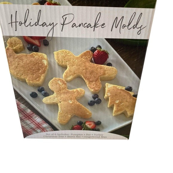 CW HOME Holiday Pancake Molds Set of 6 Pumpkin,Bat,Turkey,Tree,Santa Hat,Ginger - Picture 1 of 9